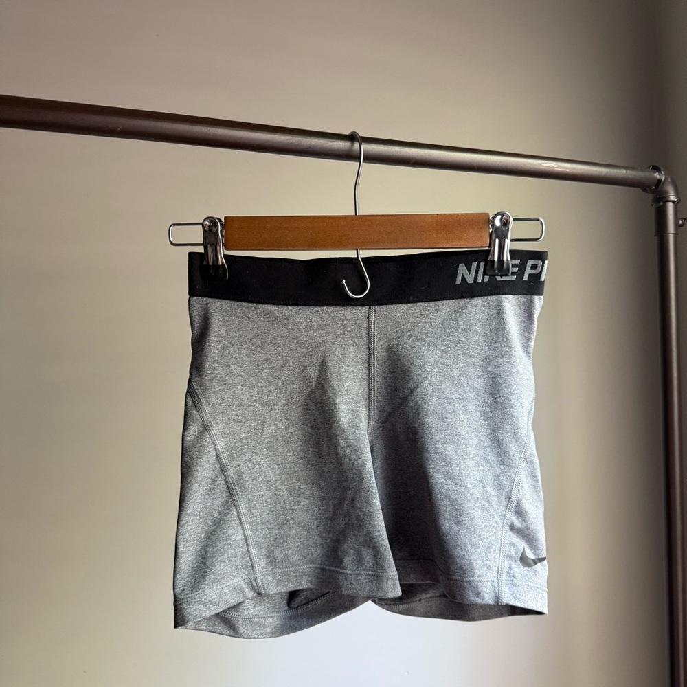 Nike spandex workout shorts